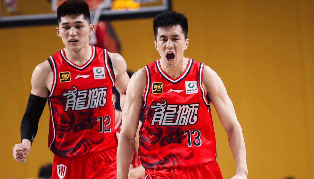 关于广州队迎NBA季后赛关键赛；关键时刻再遭质疑；震撼外界；轮换策略成焦点的信息